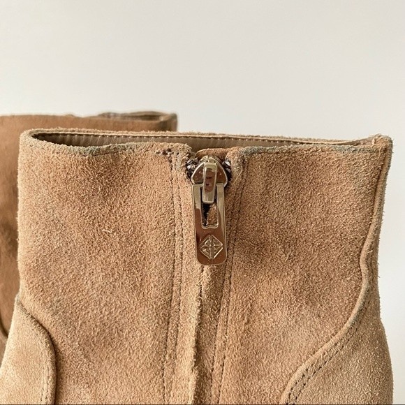 Antonio Melani Tan Suede Leather Wedge Bootie Womens size 7 Zipper Closure - Picture 13 of 16